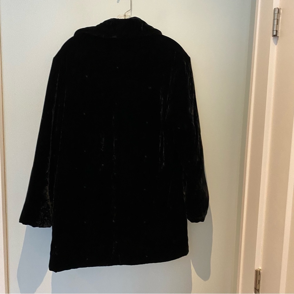 Beautiful vintage Laura Ashley silk velvet opera coat - Picture 2 of 5